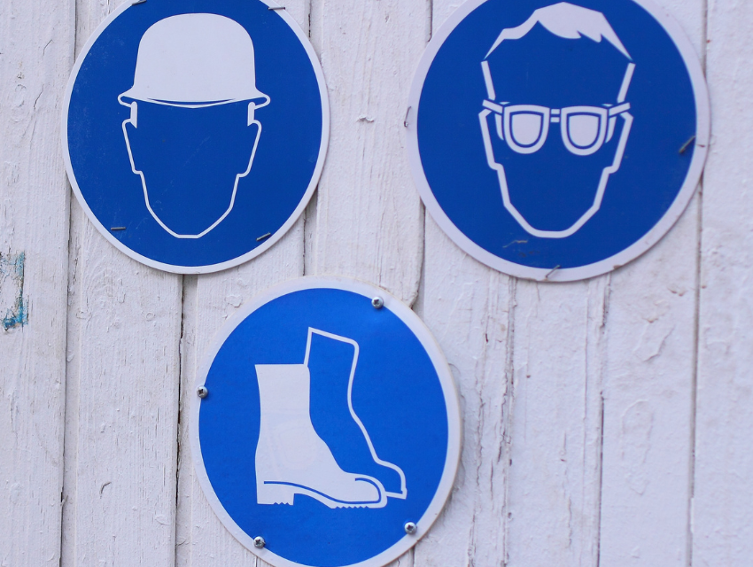 Beauftragung und Einweisen von Fremdfirmen